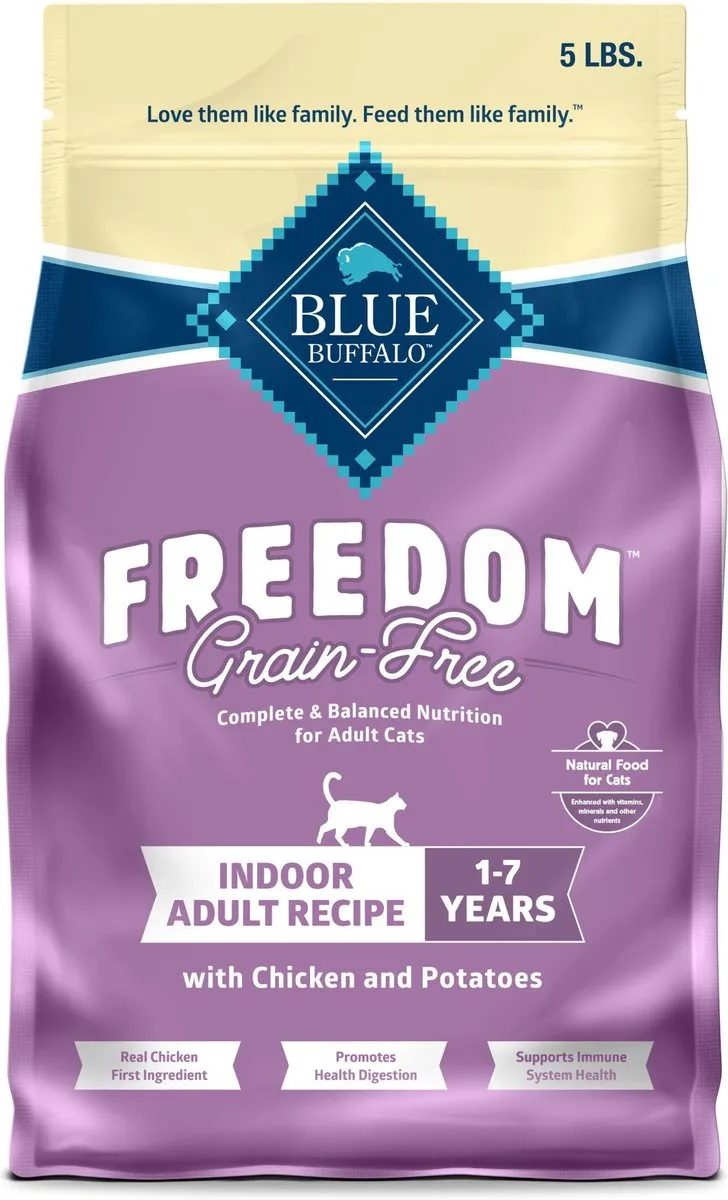 Blue Buffalo Freedom Indoor Adult Chicken Recipe Grain-Free Dry Cat Food healthy cat food, premium dry cat food