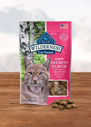 Blue Wilderness Crunchy Cat Treats Salmon Flavor cat treats, natural cat treats