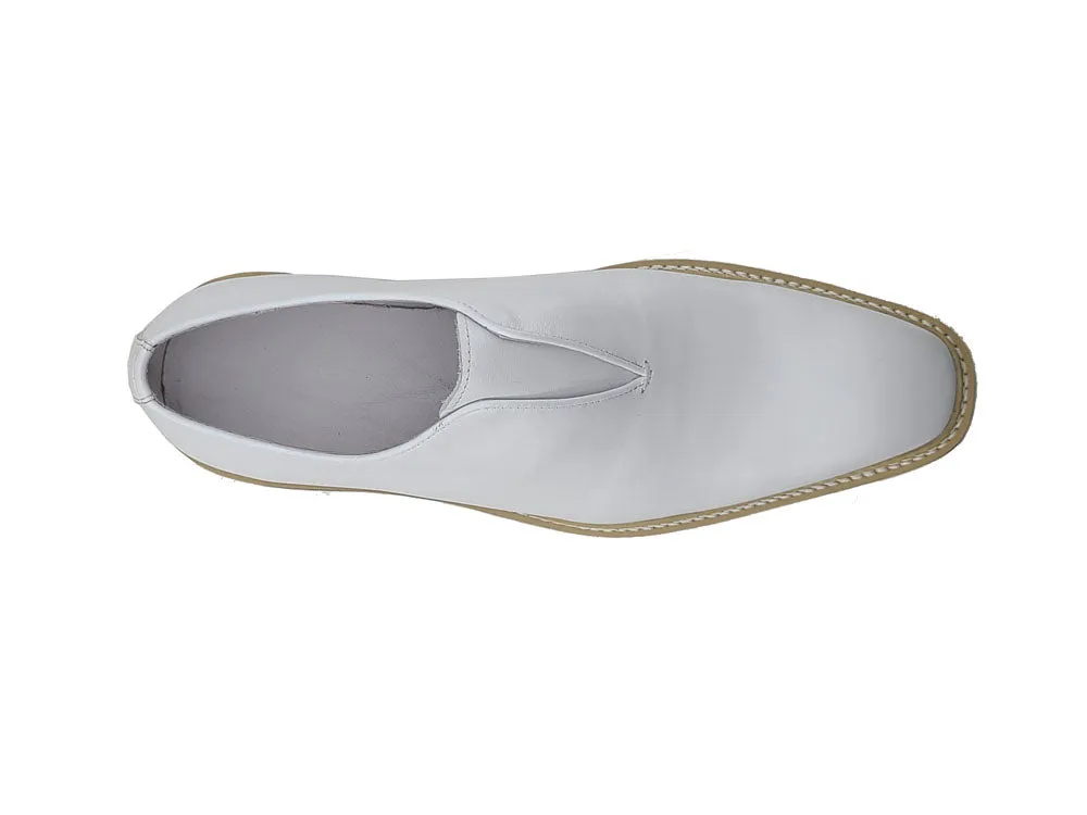 Carrucci KS550-08 Laceless Loafer with Contrast Color Sole - White