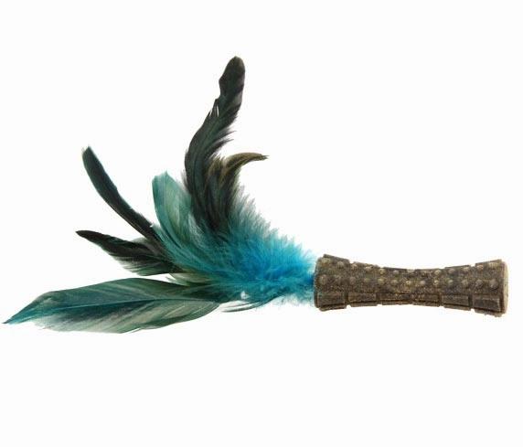 Catnip johnny stick w/natural feather Green