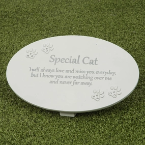 Cream Oval Resin Memorial Plaque - Cat poultry halters,bird leash