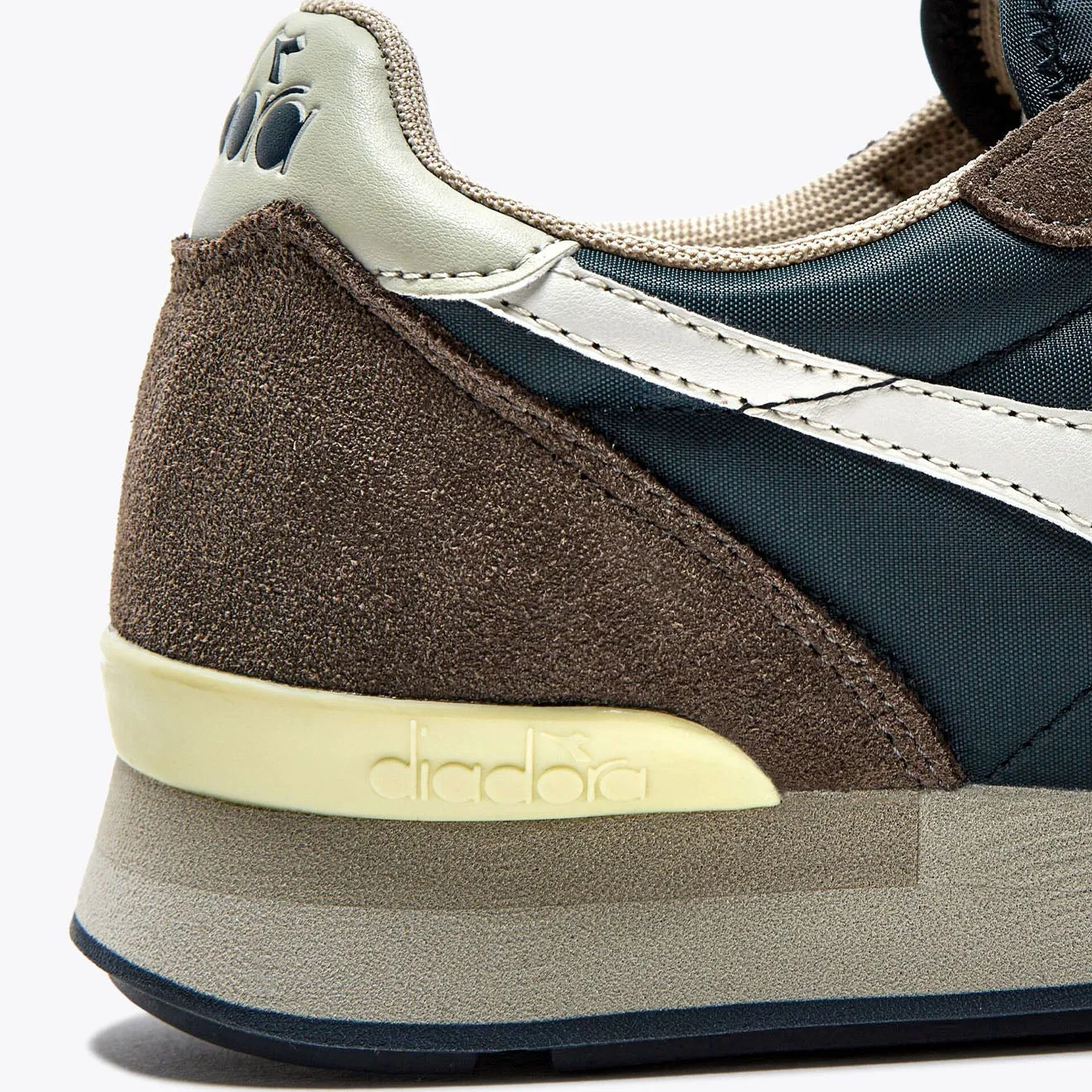 Diadora Camaro Trainer Insignia Blue / Gray Pelican Shoes Diadora