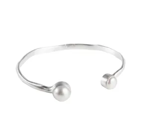 Fairley Double Pearl Cuff Silver Shoes_Fairley