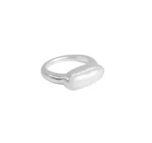 Fairley Pearl Bar Ring Silver Shoes_Fairley