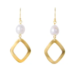 Fairley Pearl Belle Hooks Gold Shoes_Fairley