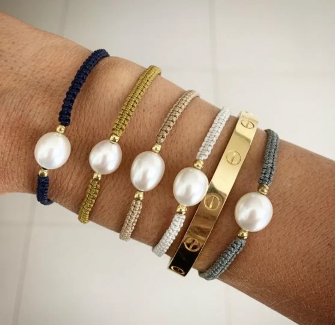 Fairley Pearl Rope Bracelet Navy Shoes_Fairley