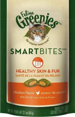 Greenies Smartbites Skin and Fur Chicken Cat Treats cat skin treatment, anti-itch spray for cats