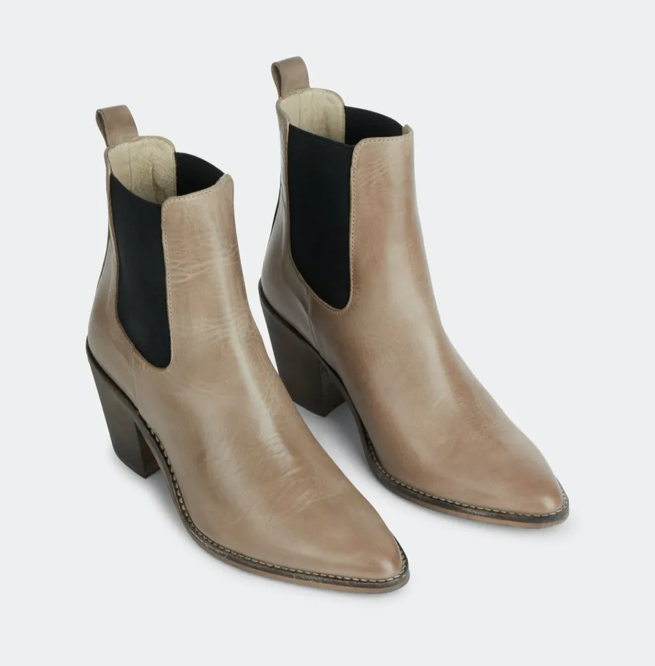 Ivy Lee Celine Esc Smoke Grey Shoes_Ivy-Lee