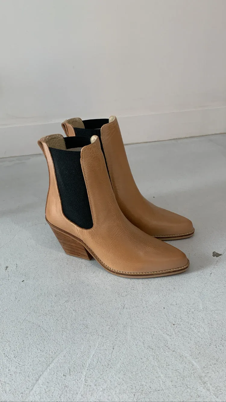 Ivy Lee Phoenix Beige Shoes_Ivy-Lee