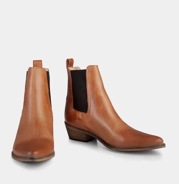 Ivy Lee Stella Dark Tan Shoes_Ivy-Lee