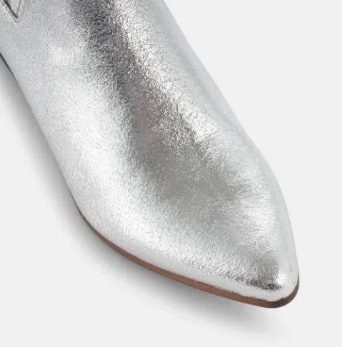 Ivylee Bailey Silver Cracked Leather Shoes_Ivy-Lee