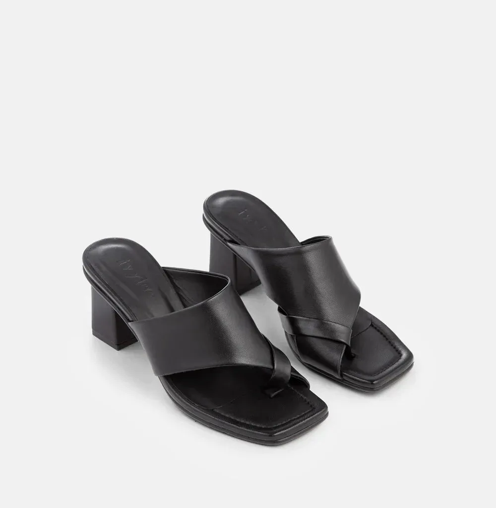 IvyLee Cocco Black Shoes_Ivy-Lee