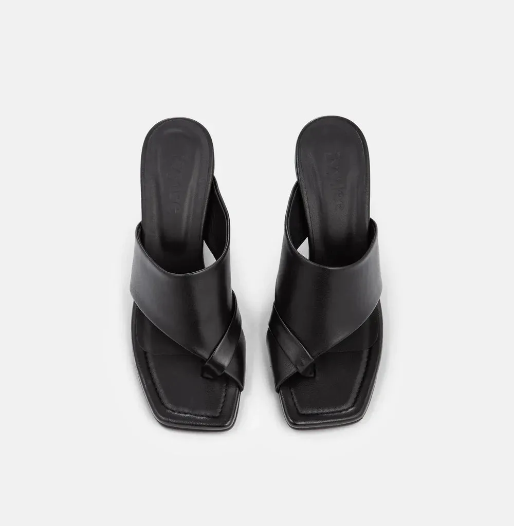 IvyLee Cocco Black Shoes_Ivy-Lee