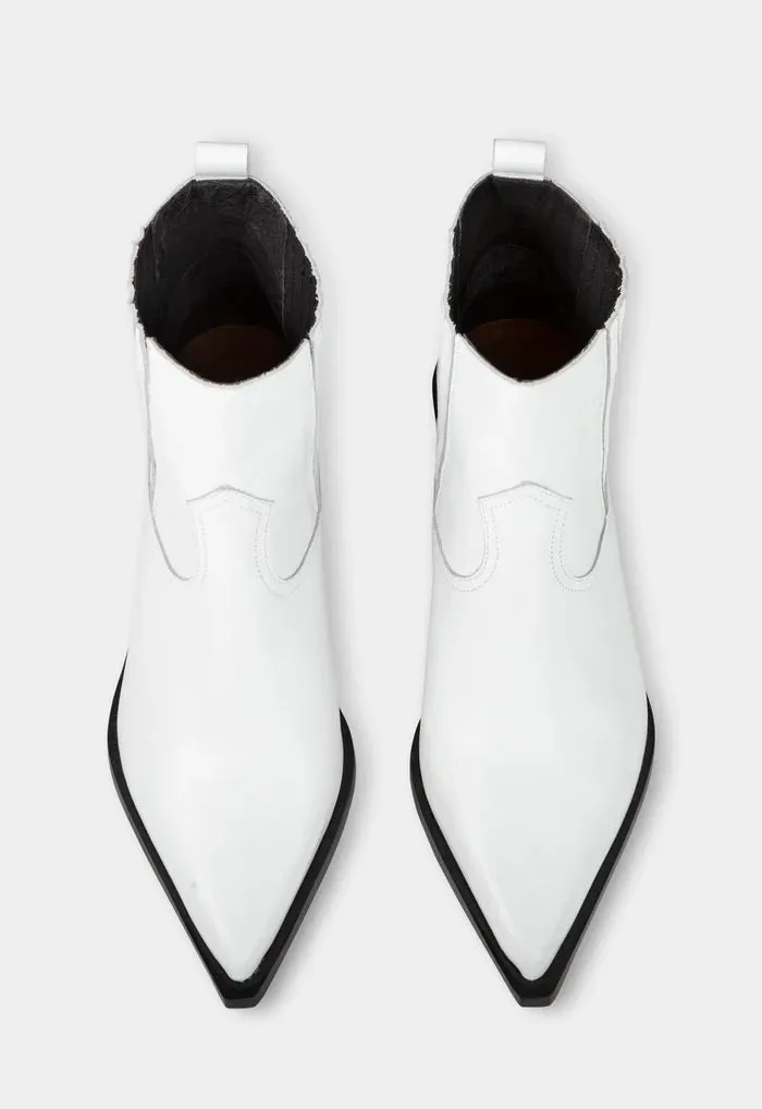 Ivylee Ellison White Shoes_Ivy-Lee