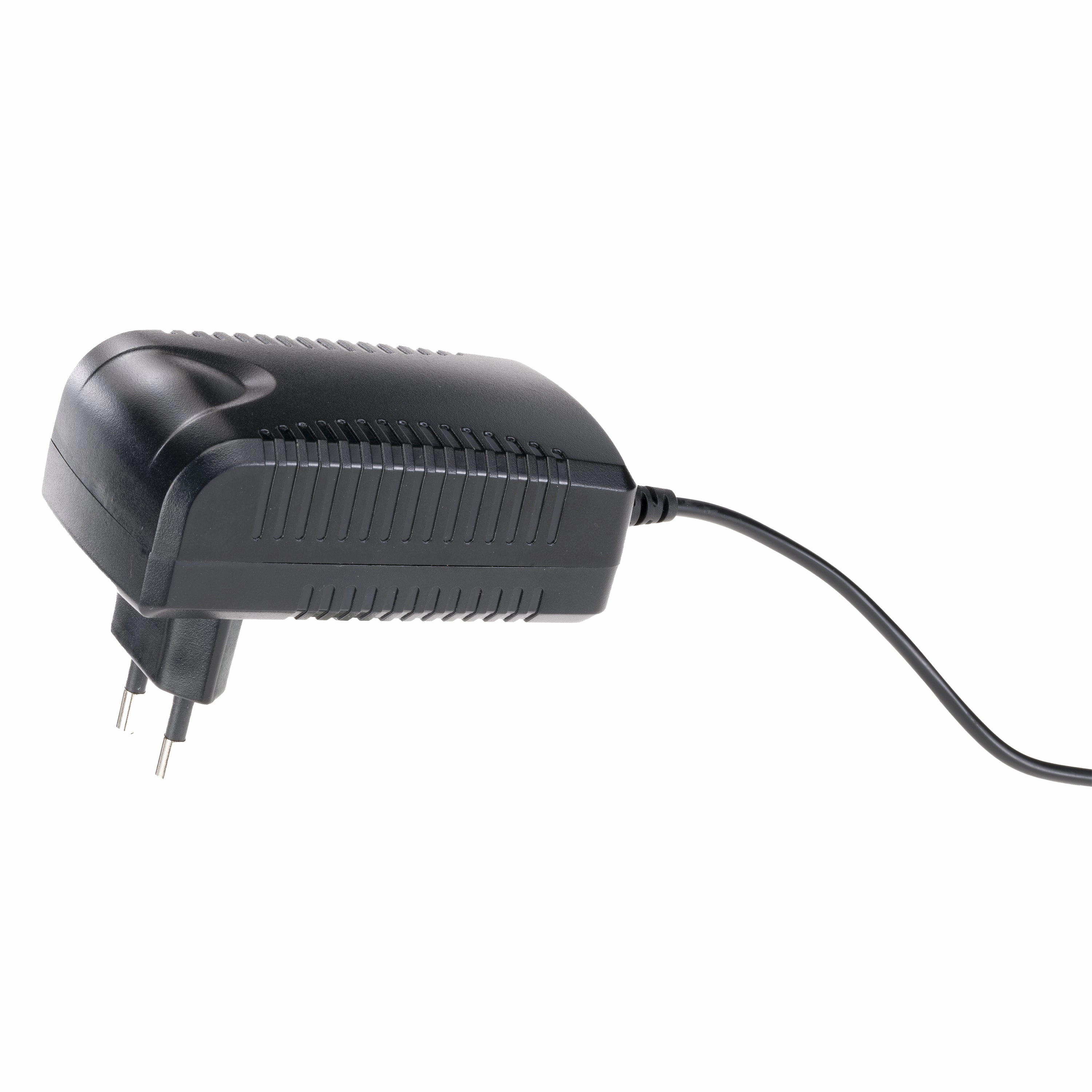 LED 