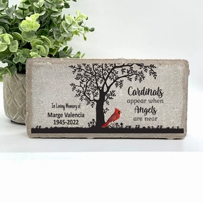 Memorial Stone - Cardinals appear...