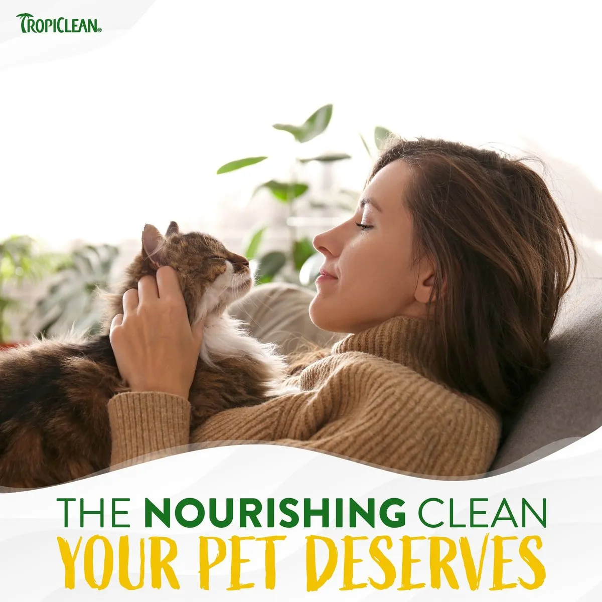 TropiClean Gentle Coconut Hypoallergenic Cat & Kitten Shampoo
